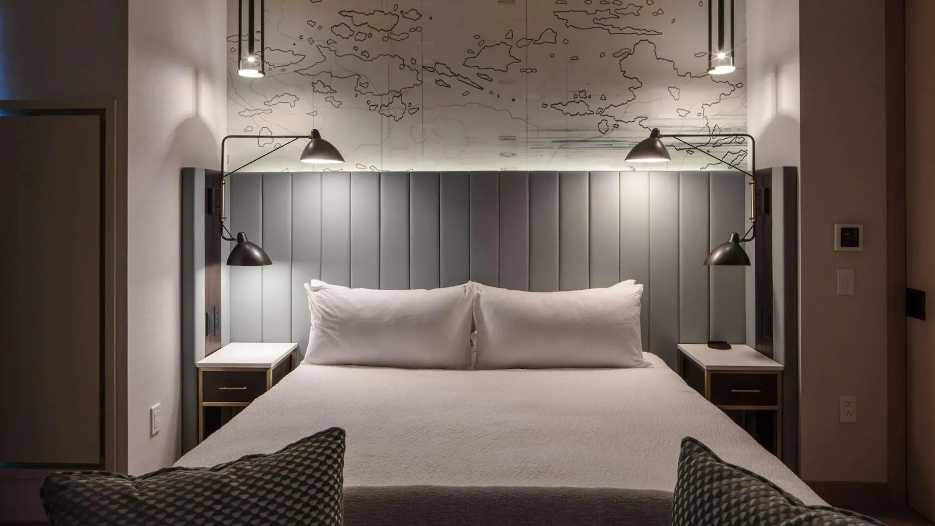 ****  Tempo By Hilton New York Times Square Otel ABD
