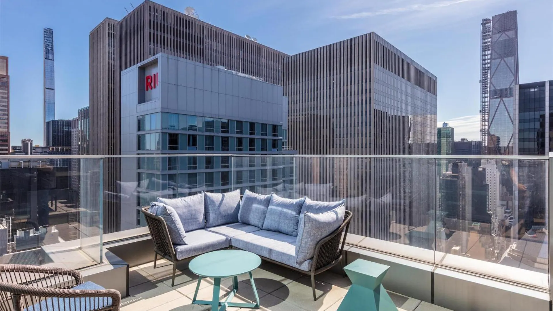 Tempo By Hilton New York Times Square Otel
