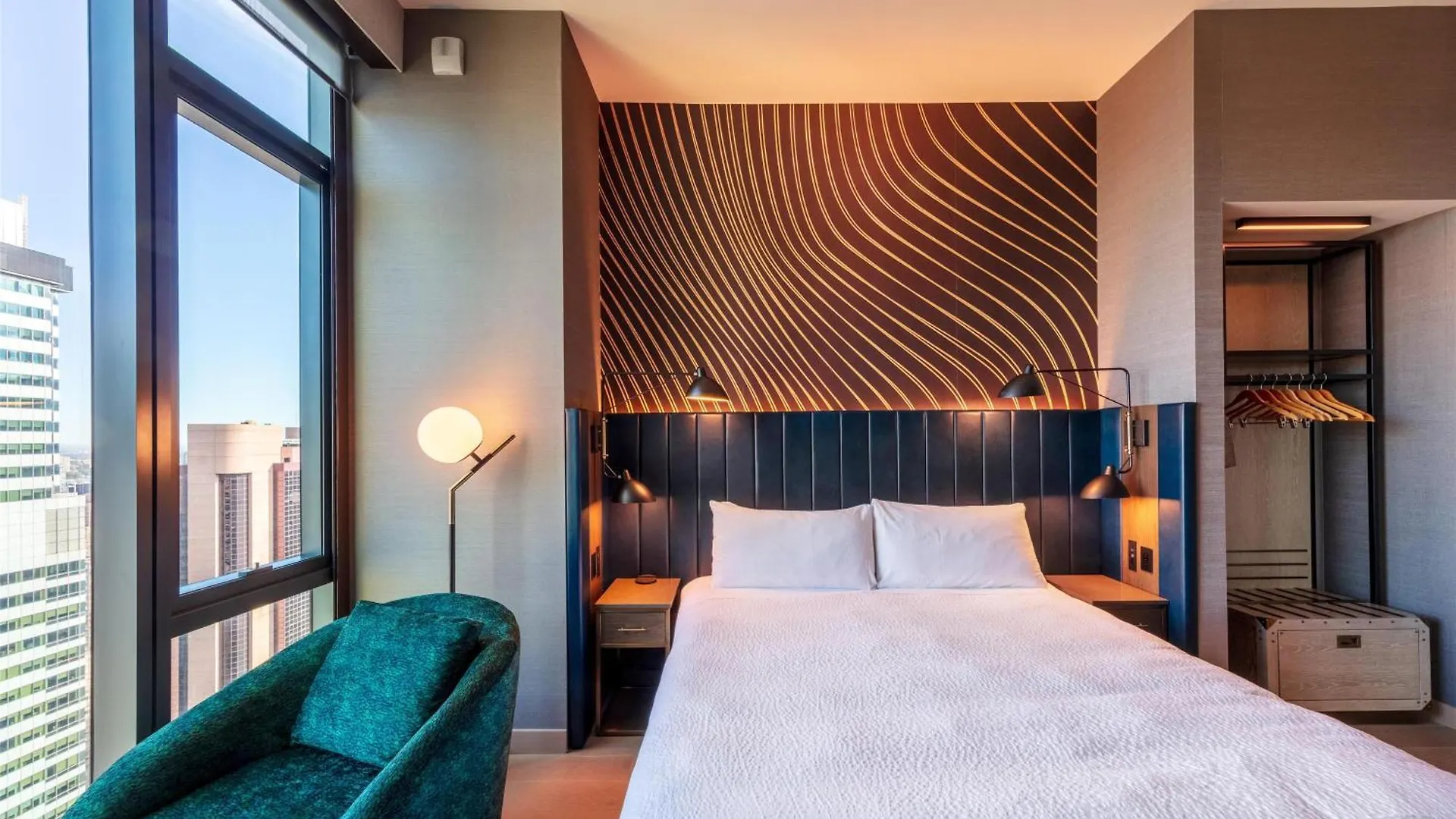 Tempo By Hilton New York Times Square Hotel