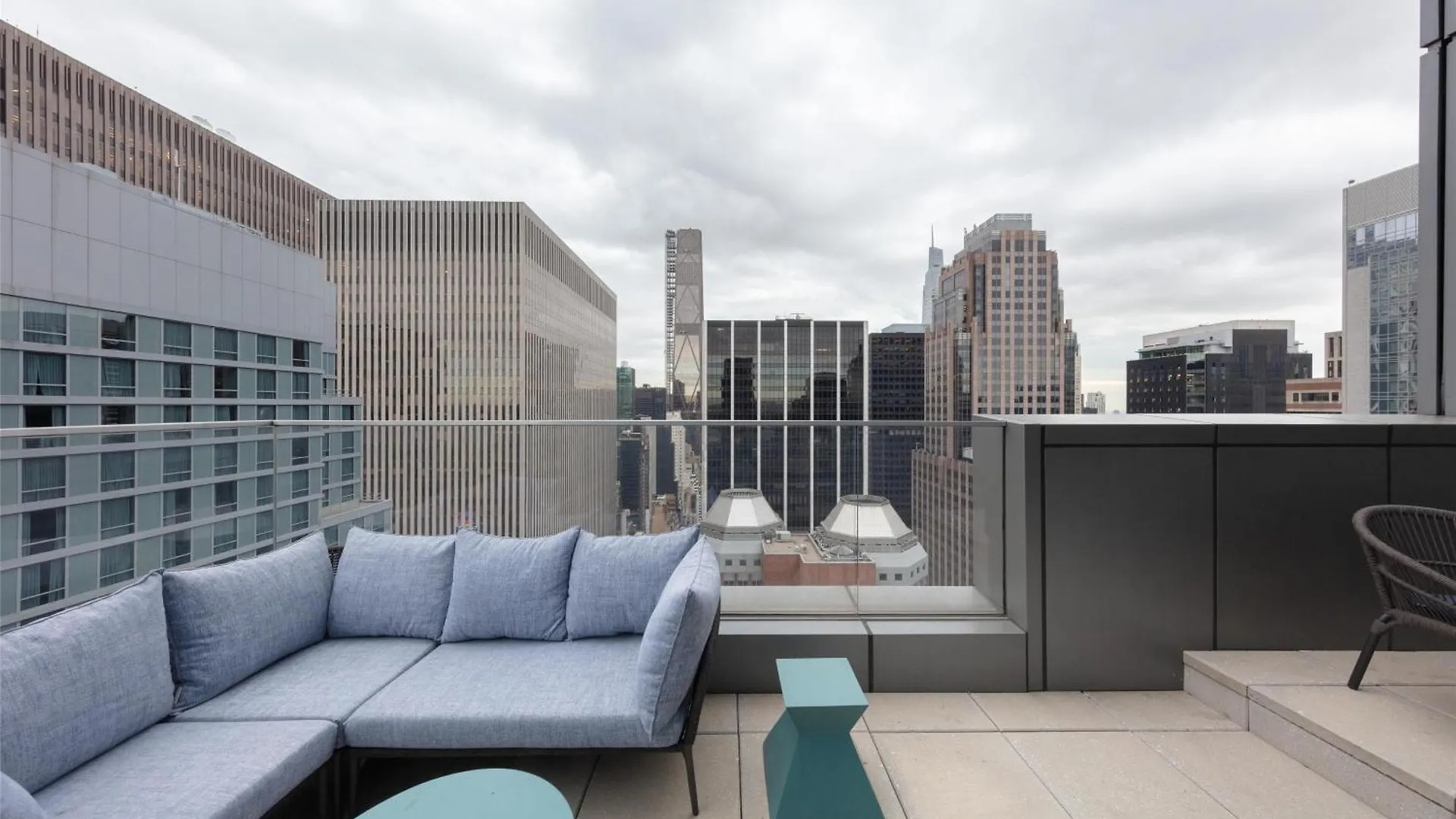 Tempo By Hilton New York Times Square Hotel